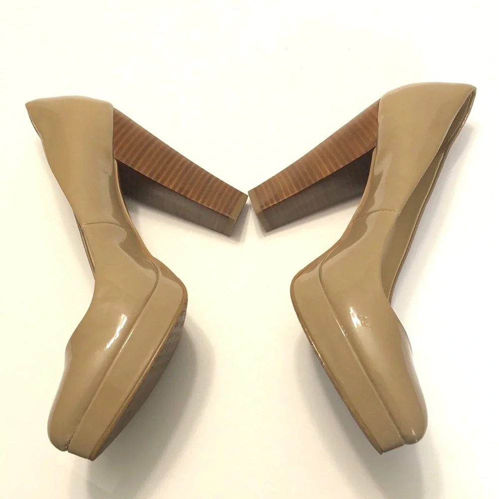 Calvin Klein Nude Platform Pointed Toe Triangular Wood Heels size 9M